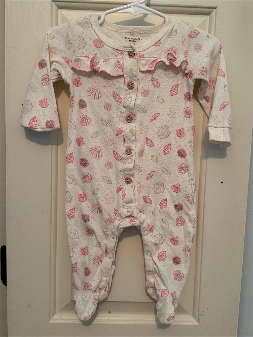Tahari White Shell-Print Ruffle Footed One-Piece 3-6 months
